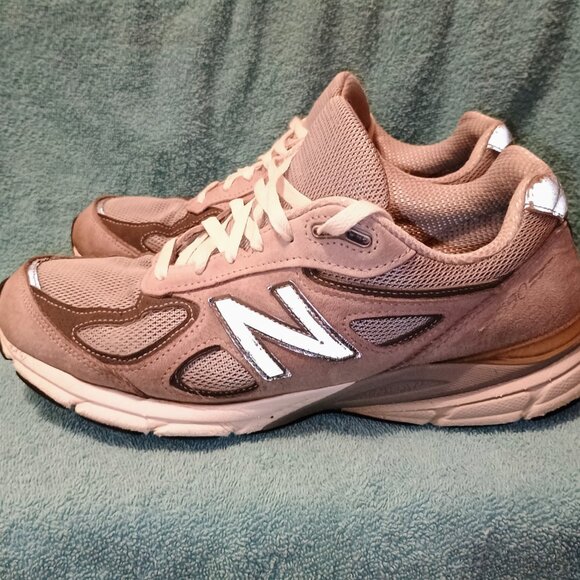 New Balance 990v4 (M990GL4) - Picture 1 of 6